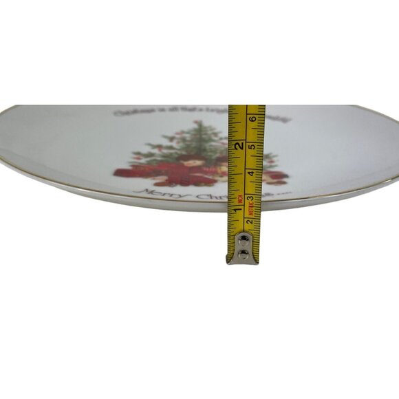 Holly Hobbie Christmas Commemorative Edition Porcelain Collectors Plate - Picture 7 of 7